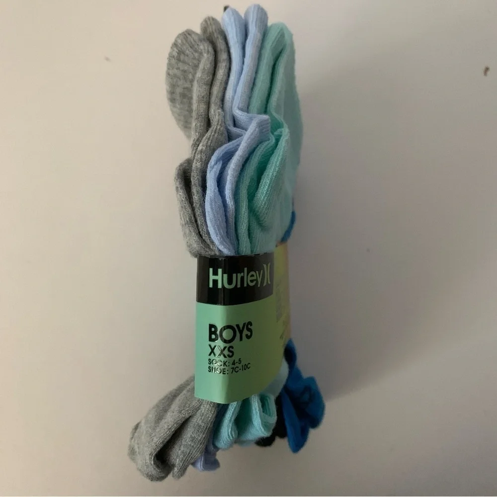 NWT. HURLEY Boys’ 6 Pair Ankle Socks